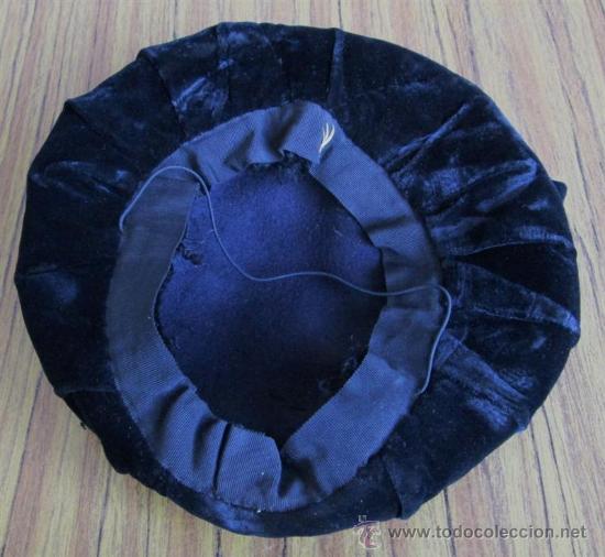 Antig&uuml;edades: GORRO de terciopelo o similar - Foto 3