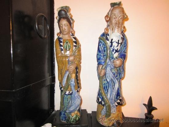 Antig&uuml;edades: Pareja de personajes Japoneses, en gres - Foto 1