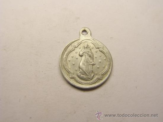 Antig&uuml;edades: Medalla religiosa de la Virgen. Con estrellas. - Foto 1