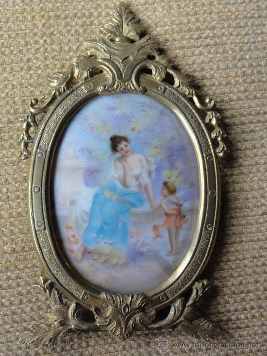 Antiquit&auml;ten: PLACA DE PORCELANA EN MARCO DE BRONCE