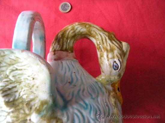 Antig&uuml;edades: ANTIGUO BOTIJO MODERN&Iacute;STA CON CISNE - Foto 3