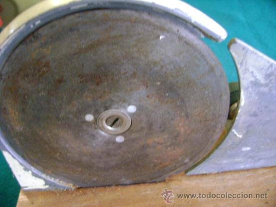 Antig&uuml;edades: Antiguo cortafiambres marca Bernar - Foto 8