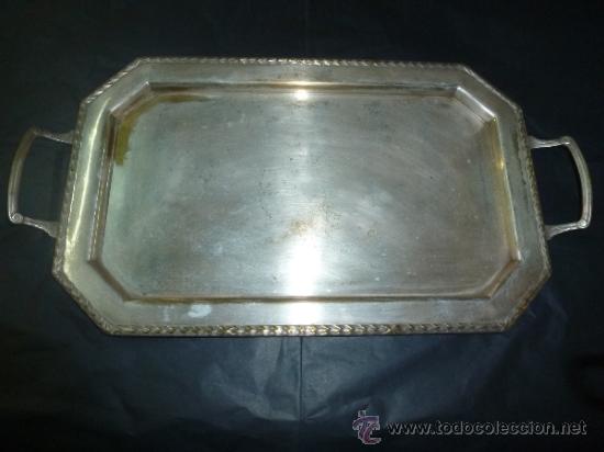 Antig&uuml;edades: antigua bandeja de metal - Foto 1