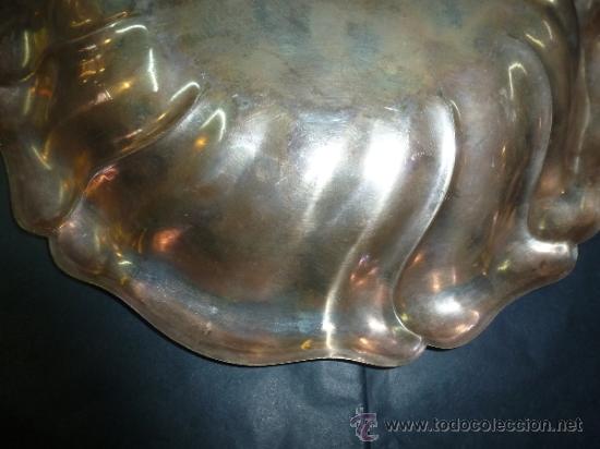 Antig&uuml;edades: antigua bandeja de metal - Foto 6