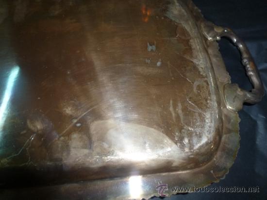 Antig&uuml;edades: antigua bandeja de metal - Foto 7