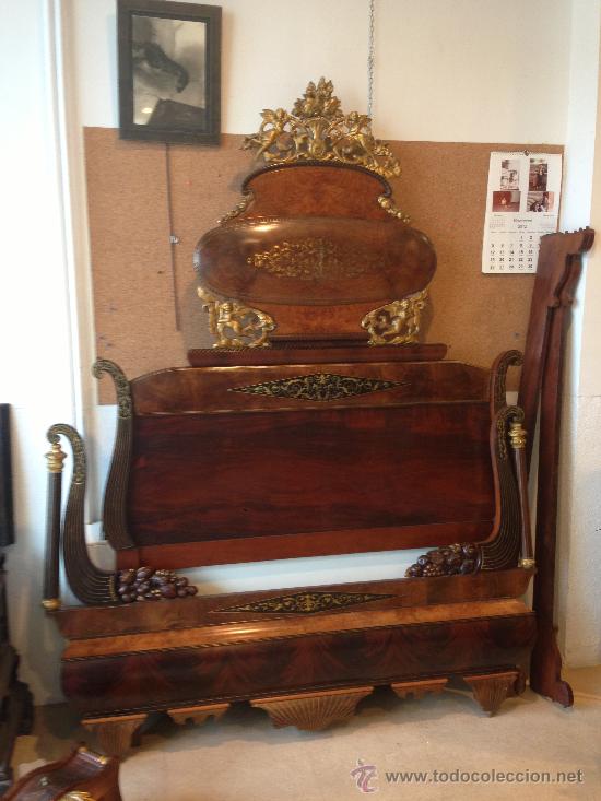 Antigüedades: Importante cama Isabelina en madera de caoba, matrimonio - Foto 9 - 36116008