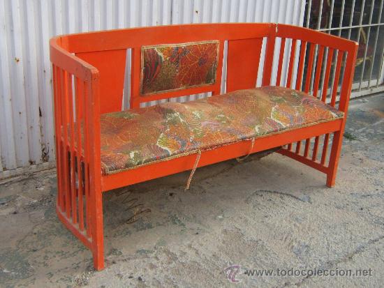 Antig&uuml;edades: SOFA EN MADERA - Foto 2