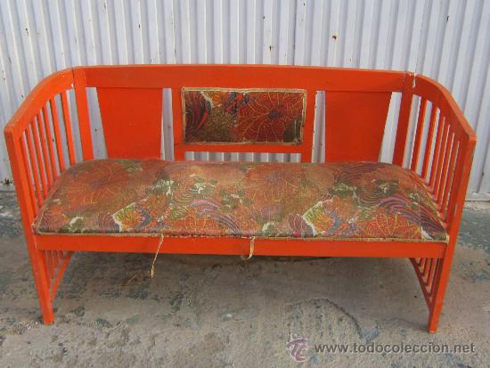 Antig&uuml;edades: SOFA EN MADERA - Foto 3