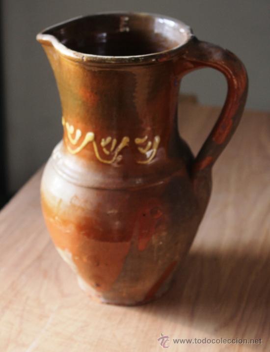 Antig&uuml;edades: jarra de vino preciosa decorada - Foto 1