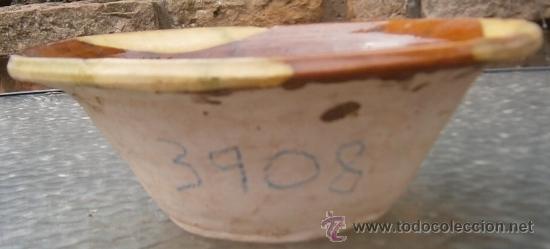 Antig&uuml;edades: Lebrillo de 29 cms. de di&aacute;metro y 10 cms. de alto - Foto 2