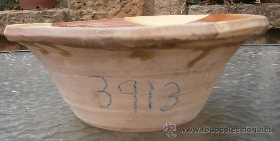 Antig&uuml;edades: Lebrillo de 29 cms. de di&aacute;metro y 11 cms. de alto - Foto 2