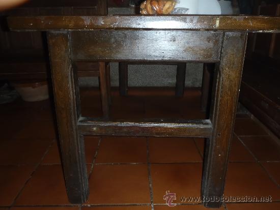 Antig&uuml;edades: 2 ESCA&Ntilde;OS ESCA&Ntilde;O Y MESA DE MADERA - Foto 5