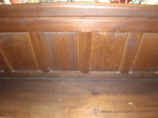 Antig&uuml;edades: 2 ESCA&Ntilde;OS ESCA&Ntilde;O Y MESA DE MADERA - Foto 6
