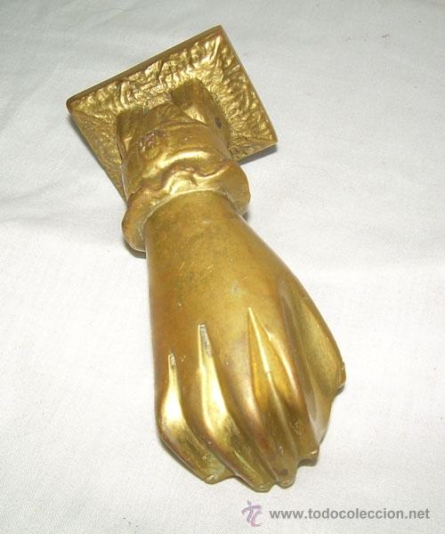 Antig&uuml;edades: PRECIOSO LLAMADOR DE BRONCE EN FORMA DE MANO
