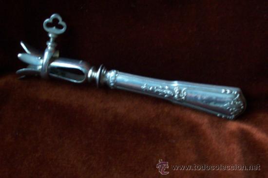 Antig&uuml;edades: Pinza de plata - Foto 3