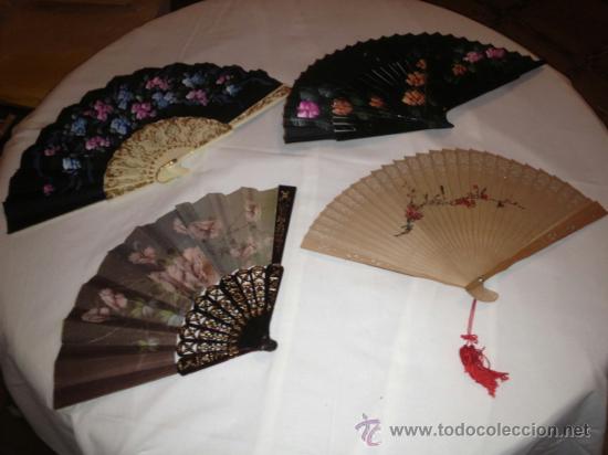 Antig&uuml;edades: LOTE DE 4 ABANICOS - Foto 1