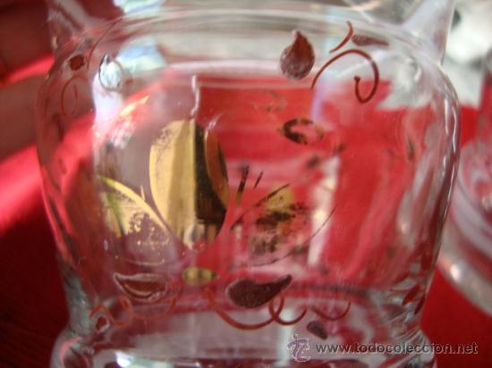 Antig&uuml;edades: SEIS VASOS CON DIBUJO DORADO - Foto 2