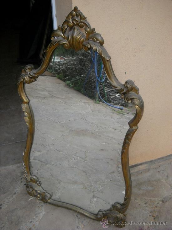 Antig&uuml;edades: espejo marco de madera e hieso. - Foto 1