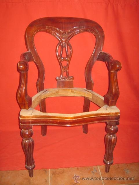 Antig&uuml;edades: Sillon en madera de caoba de l&iacute;neas muy elegantes. - Foto 1