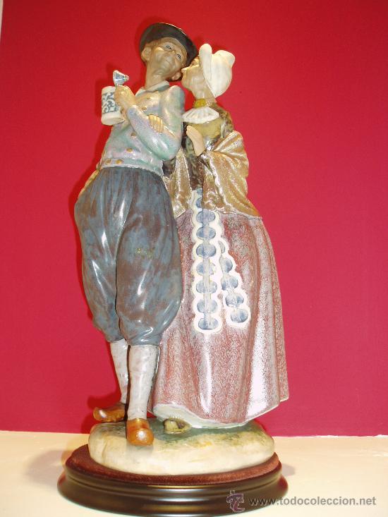 Antig&uuml;edades: BODAS DE ORO ACABADO EN GRES DE LLADRO REF.4937 - Foto 1