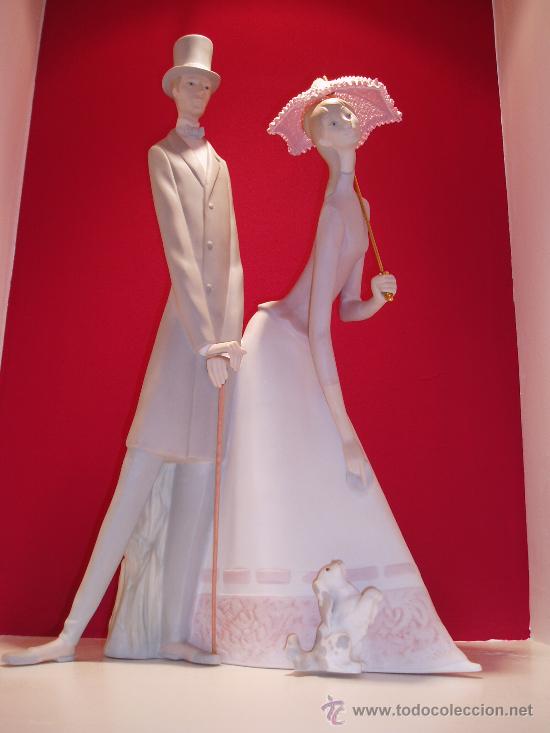 Antig&uuml;edades: GRUPO CON SOMBRILLA ACABADO EN MATE DE LLADRO REF.4563 - Foto 1
