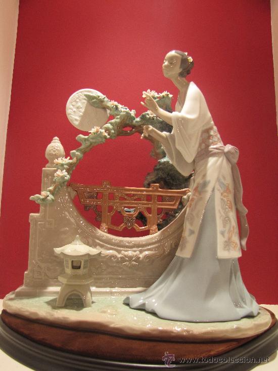 Antig&uuml;edades: LUNA DE ORIENTE DE LLADRO REF.8020 - Foto 1