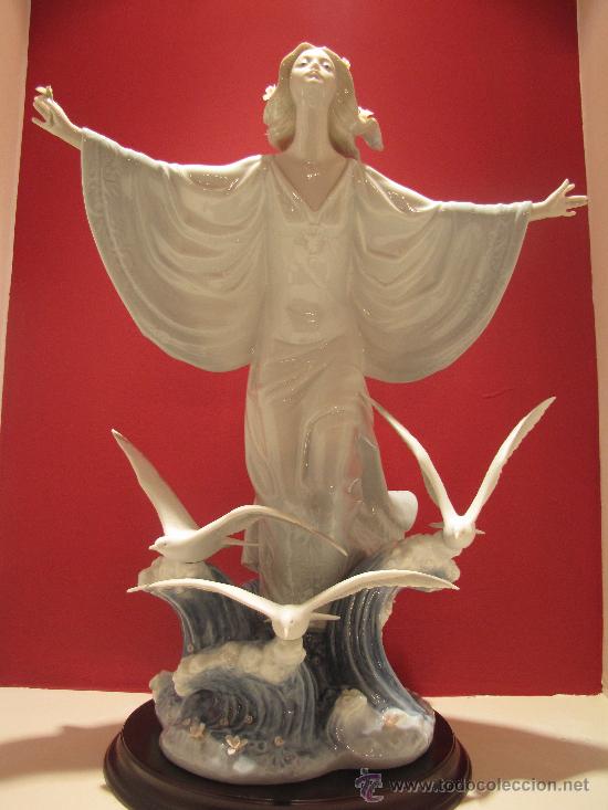 Antig&uuml;edades: ALEGORIA DEL MAR DE LLADRO REF.6965 - Foto 1