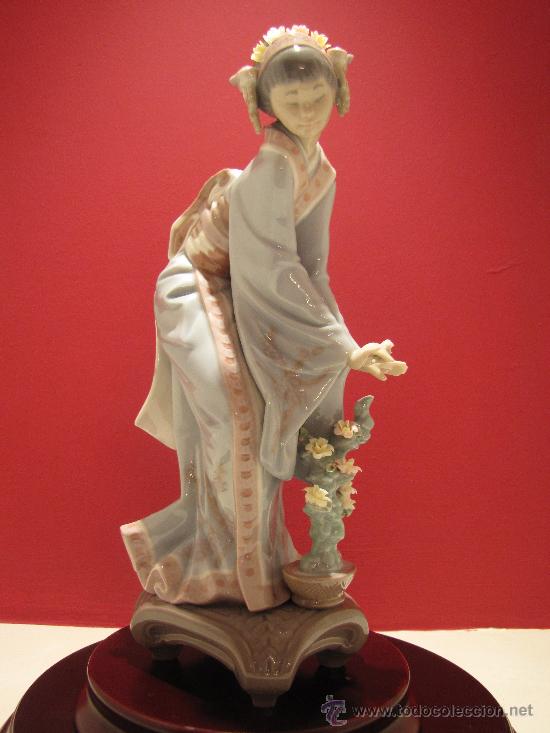 Antig&uuml;edades: JAPONESA AGACHADA DE LLADRO REF.1449 - Foto 1