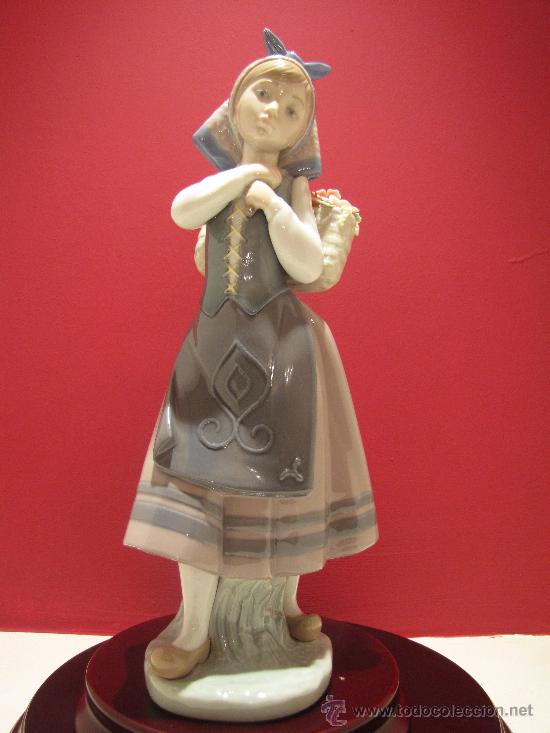 Antig&uuml;edades: GALLEGUI&Ntilde;A FLORES ESPALDA  DE LLADRO REF.1417 - Foto 1