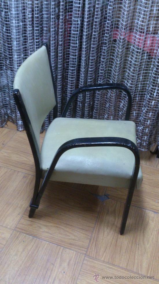 Antig&uuml;edades: SILL&Oacute;N DE DESPACHO A&Ntilde;OS 60 - Foto 2