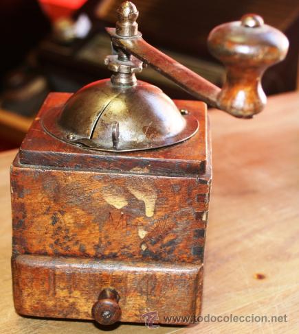 Antig&uuml;edades: ANTIGUO MOLINILLO DE CAFE MARCA ELMA EN MADERA Y METAL PATINADO A LA CERA A&Ntilde;OS 40