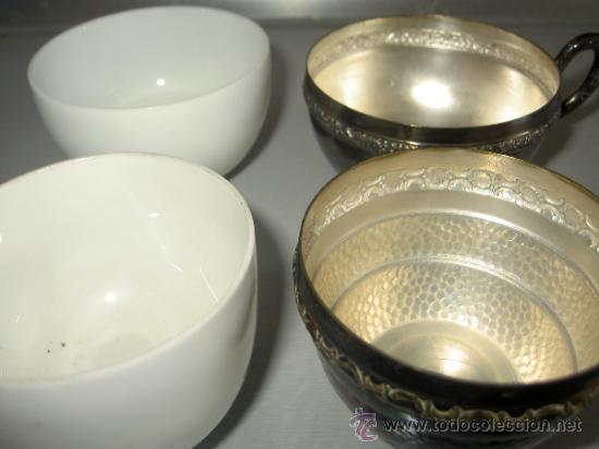 Antig&uuml;edades: Tazas de Opalina con base plateada - Foto 3