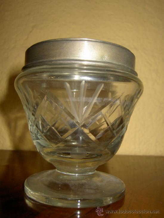 Antig&uuml;edades: Azucarero de cristal tallado - Foto 2