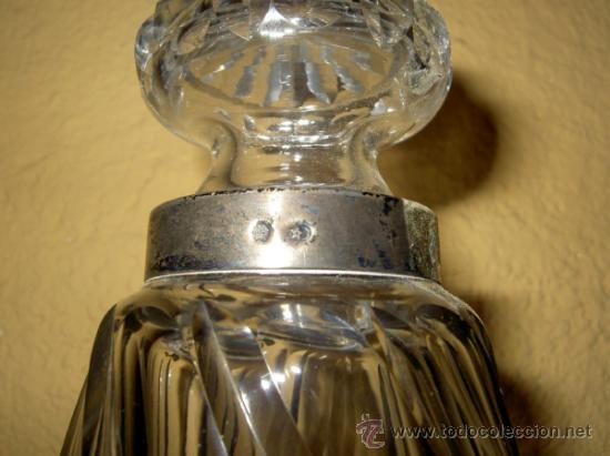 Antig&uuml;edades: Licorero de Cristal tallado y Plata - Foto 2