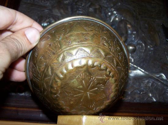 Antig&uuml;edades: Especie de macetero bronce de origen egipcio - Foto 7