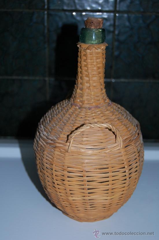Antig&uuml;edades: GARRAFA CRISTAL FORRADA - Foto 2
