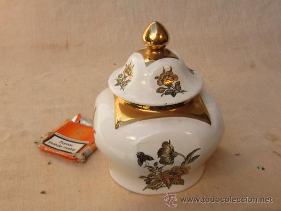 Antig&uuml;edades: JOYERO EN PORCELANA - Foto 1