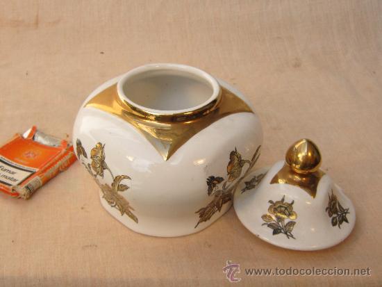Antig&uuml;edades: JOYERO EN PORCELANA - Foto 2