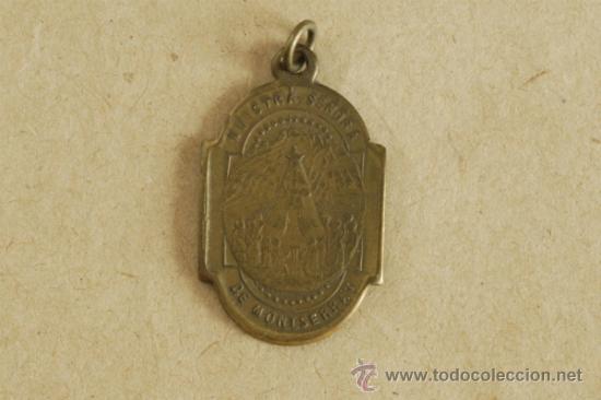 Antig&uuml;edades: Medalla de Nuestra Se&ntilde;ora de Montserrat. - Foto 1