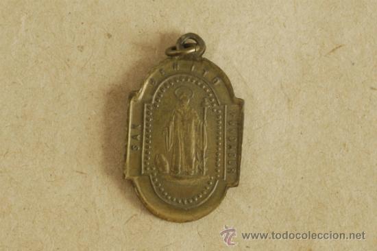 Antig&uuml;edades: Medalla de Nuestra Se&ntilde;ora de Montserrat. - Foto 2