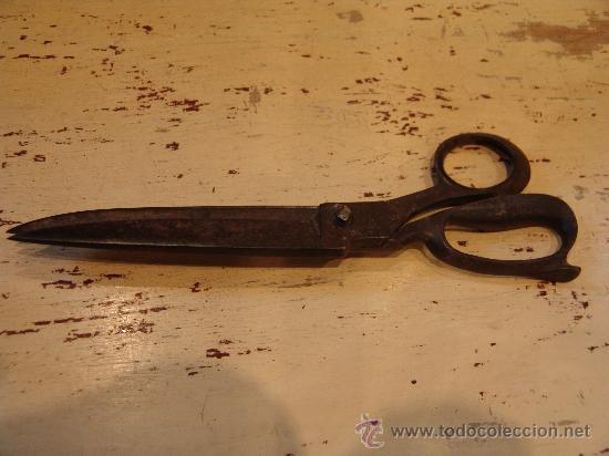 Antig&uuml;edades: TIJERAS ANTIGUAS - Foto 1