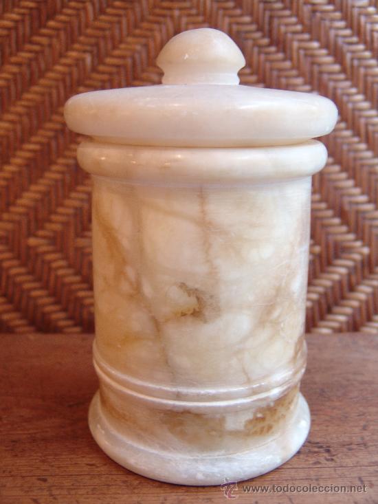 Antig&uuml;edades: ANTIGUO TARRO DE M&Aacute;RMOL CON TAPA - Foto 3