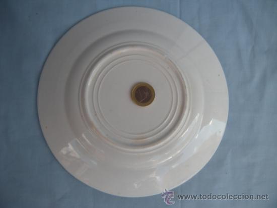 Antig&uuml;edades: ANTIGUO PLATO CON ESCENA ROM&Aacute;NTICA - Foto 2