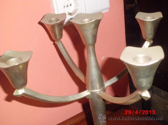 Antig&uuml;edades: PAREJA DE CANDELABROS ANTIGUOS - Foto 3