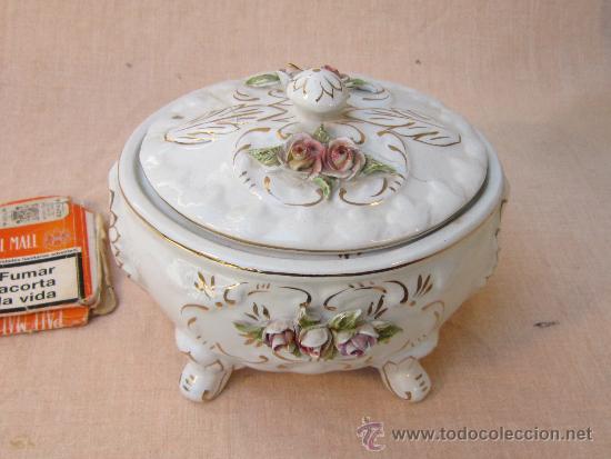 Antig&uuml;edades: JOYERO EN PORCELANA - Foto 1
