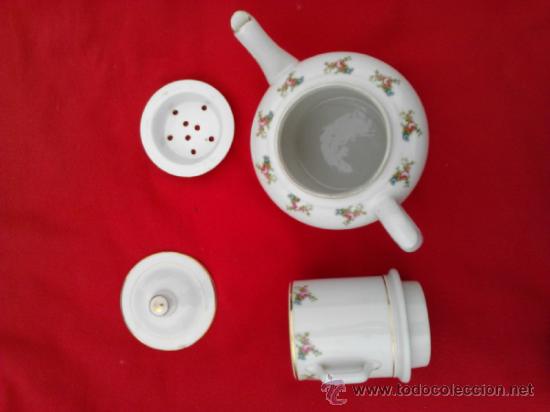 Antig&uuml;edades: ANTIGUA TETERA DE PORCELANA - Foto 2