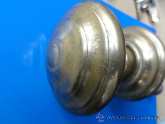 Antig&uuml;edades: TIRADOR PUERTA BRONCE - Foto 1