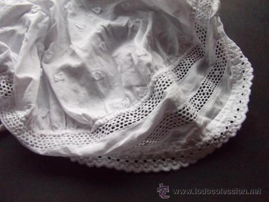 Antig&uuml;edades: gorro mujera blanco con bordado finales siglo XIX - Foto 2