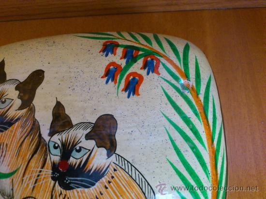 Antig&uuml;edades: Caja de madera decorada a mano y lacada. - Foto 7