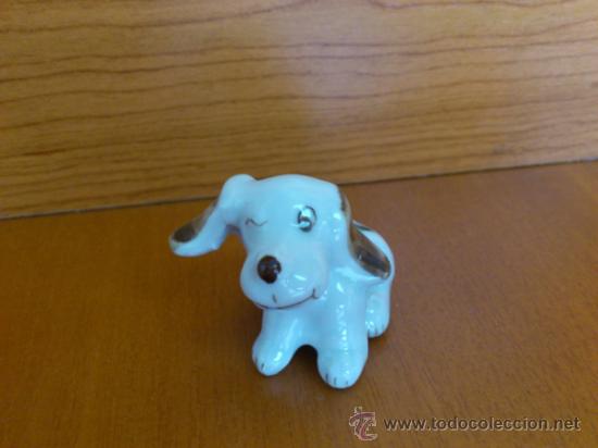 Antig&uuml;edades: Perro de porcelana miniatura - Foto 9